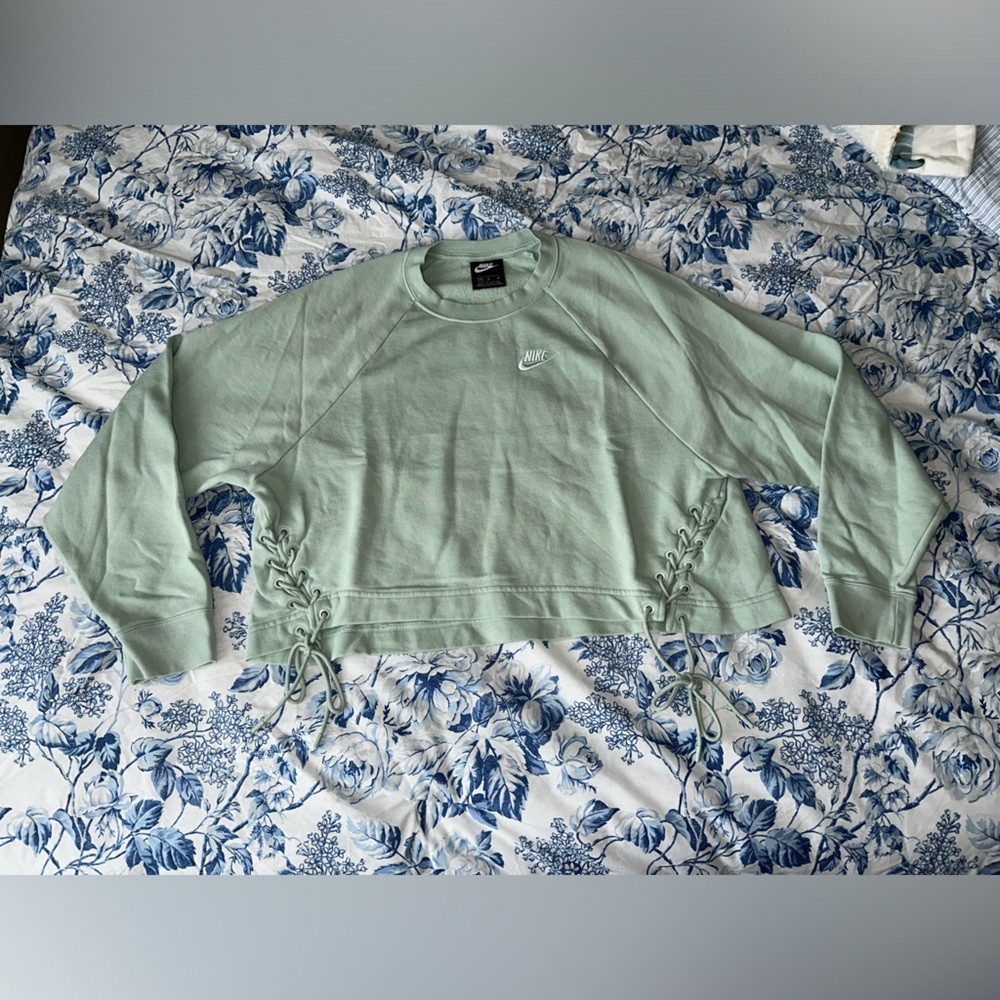 Lightly Used Nike Cropped Oversized Sweatshirt Size Medium Light Sage